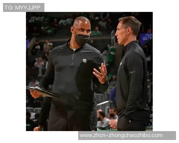 纳什在绿茵场上的精彩瞬间与战术思考揭秘 纳什在绿茵场上的精彩瞬间与战术思考揭秘