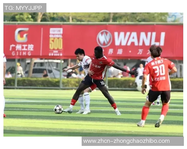 足球盛宴再度来袭各大联赛精彩对决引发球迷热议 足球盛宴再度来袭各大联赛精彩对决引发球迷热议